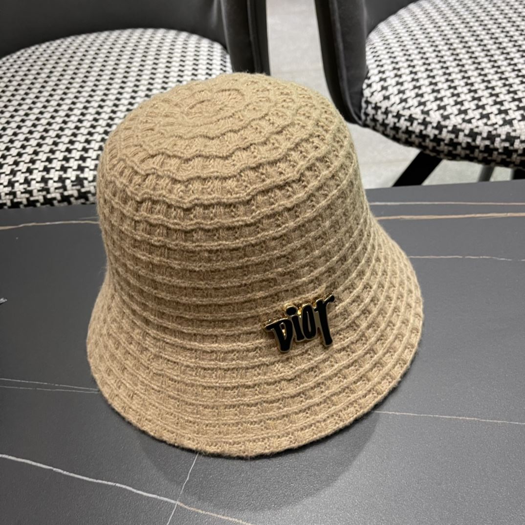 Christian Dior Caps